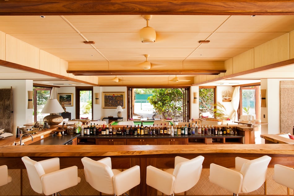 necker-island-beach-house-bar.jpg